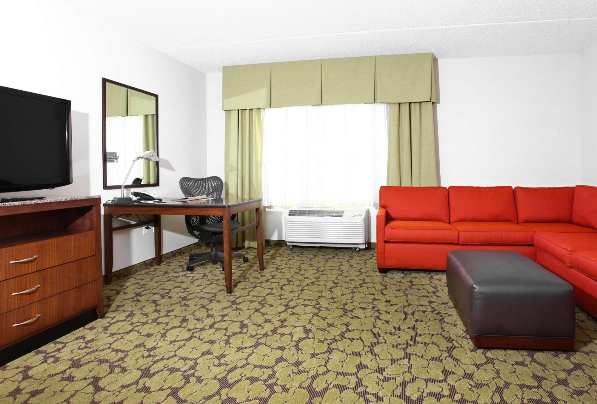 Hilton Garden Inn Olathe Exteriör bild