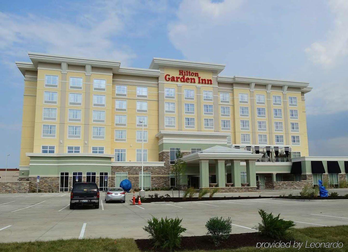 Hilton Garden Inn Olathe Exteriör bild